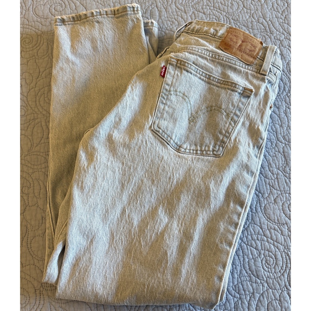 Levi's 501 Men's 28x29 Light Wash Cotton Denim Straight Leg Button Fly Jeans